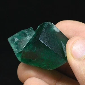 Cluster of UV reactive Green fluorite (Nonprecious natural mineral) #2907 - Picture 1 of 6