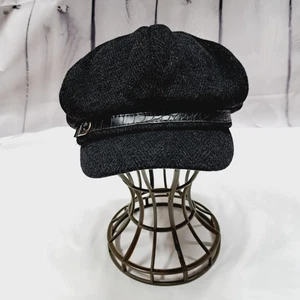 Nine West Black Lined Herringbone Newboy Cap Cabbie Buckle - Picture 1 of 5