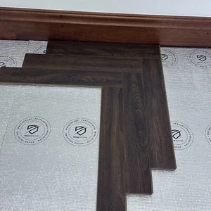 Lámina térmica de madera laminada de 7 mm aislamiento hogar loft cobertizo garaje - Imagen 1 de 9