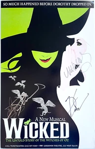 PÓSTER AUTOGRAFIADO TARJETA VENTANA BROADWAY FIRMADA POR ELENCO "MALVADO" ~ TEATRO GERSHWIN - Imagen 1 de 4