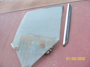 1969 1970 COUPE DEVILLE RIGHT REAR QUARTER WINDOW GLASS OEM USED - Picture 1 of 12