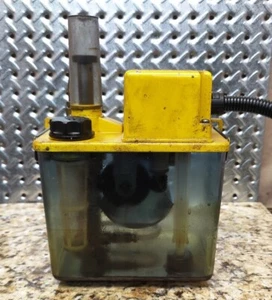 CHIBA SMA Lube Pump - Picture 1 of 11