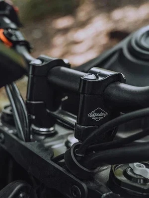 MANILLAR ELEVADOR DODGER NEGRO APTO PARA 2025 KTM 390 ENDURO R Foto 1 de 4