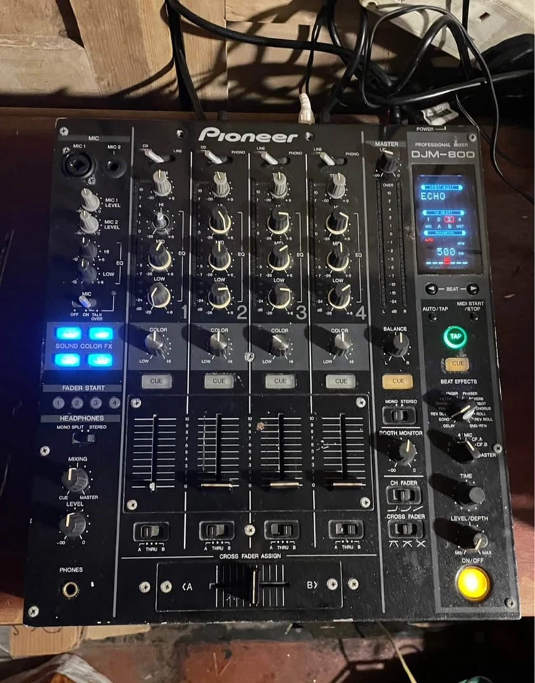 Pioneer PDJM 800 MIXER 4 Channel - working with minor faults - Image 1 of 1