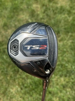Eje rígido de humo Titleist TS2 3 madera 16,5 diestro HZRDUS Foto 1 de 4