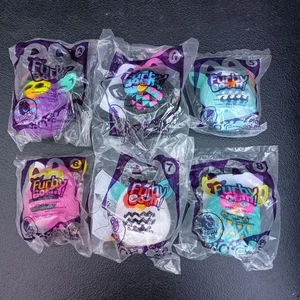 Lotto di (6) Giocattoli Happy Meal Furby McDonald's NUOVI #3 4 5 6 7 8 Furbies dal 2013 - Foto 1 di 3