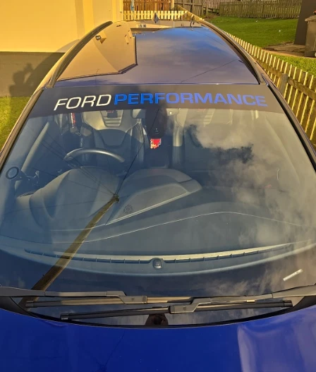 Adesivo banner para para-brisa Ford Focus Fiesta Mondeo Performance Graphics - Imagem 1 de 4
