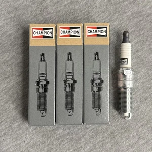 Champion 7570 Double Platinum Spark Plugs - (3-Pack) - Picture 1 of 4