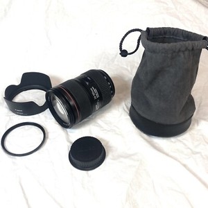 Canon Zoom Lens EF 24-105mm F/4L IS II USM with Hood Filter & Lens Bag
