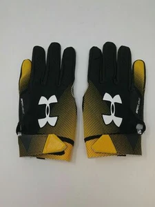 New Under Armour Men's Black/Gold Spotlight WR Football Gloves - Picture 1 of 4