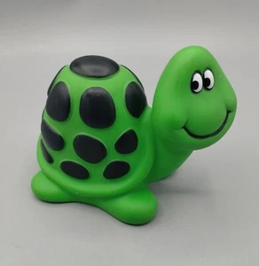 Vintage 1978 Gabriel On CBS TV Show Toy Green Vinyl 5" Turtle Squeaks 70s - Picture 1 of 9