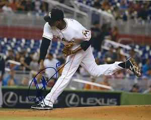 Signed  8x10 JOSE URENA Miami Marlins Autographed photo - COA  - Picture 1 of 1