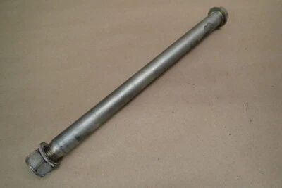 2002 铃木 BANDIT GSF1200 摇臂安装螺栓 — 第 1/3 张图片