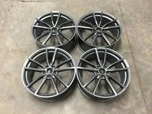 19" Golf R Pretoria Style Alloy Wheels Gloss Gun Metal Volkswagen MK5 MK6 MK7 - Picture 1 of 8