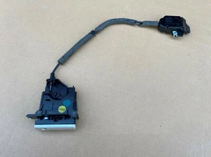 Porsche Cayenne 2005 9PA 955 Glove Box Open Button Release Lock 7L5857147 - Picture 1 of 3