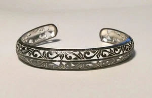 PRECIOSO BRAZALETE ABIERTO VINTAGE Tailandia Plata Elegante FILIGRANA Corte Patrón ÚNICO 925 - Imagen 1 de 7