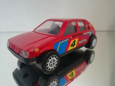 GOZAN PEUGEOT 205 RALLY RED MARTINI SHELL Plastica - Immagine 1 di 4
