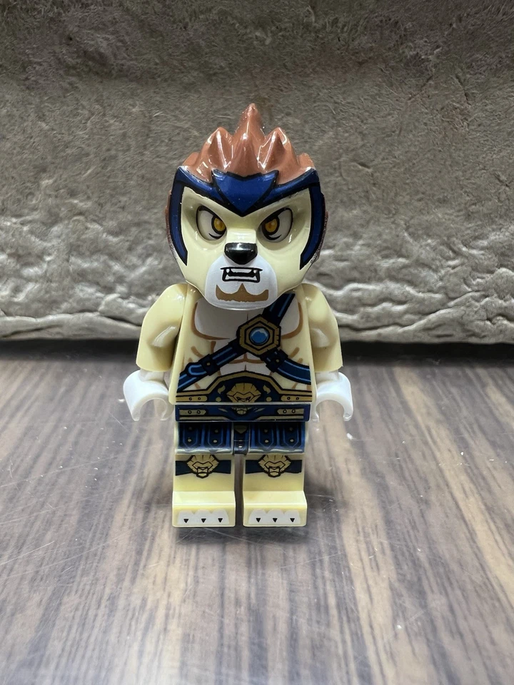 Minifigura LEGO CHIMA como en la foto usada Foto 1 de 1