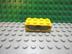 Lego 1 Yellow 2x4 brick block with printed mouse rat mouth nose - Picture 1 of 1