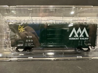 Kadee 4925 Vermont Railway Road #293 40' PS-1 Boxcar - 7 foot door - Image 1 of 4