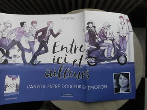 VANYDA AFFICHE LIBRAIRE HC POUR ENTRE ICI ET AILLEURS 2016 ENV 80x38 cm TBE - Imagen 1 de 4