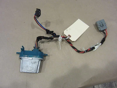 Ferrari California. Dispositivo LPM2 con arnés. Parte # 82049000 Foto 1 de 4