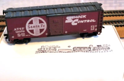 TYCO MANTUA 311U HO Scale 40' AAR Door Boxcar "AT&SF SHOCK CONTROL" - Image 1 of 4