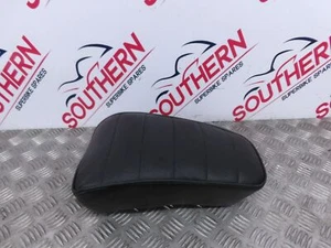 SUZUKI VS 700 INTRUDER 1986 REAR PILLION SEAT - Picture 1 of 11