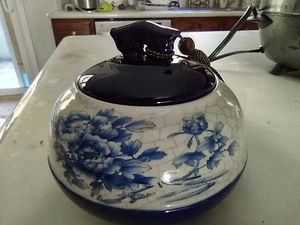 Collective Ceramic Canistor - Picture 1 of 10