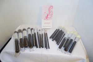 *NEU* Jessup MAKE UP BÜRSTEN SET... 23-teilig... Holzgriffe..Puffer, Definierer, MEHR! - Bild 1 von 3