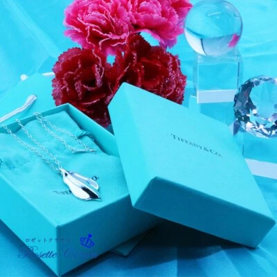 Tiffany  Leaf necklace - Image 1 of 4