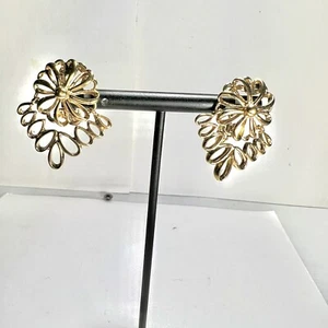 "Pendientes de clip florales vintage Monet años 60 tono dorado 9,20 g x 1,2""" - Imagen 1 de 9