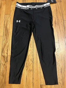 Under Armour Girls Heatgear Cropped Leggings NWT Size LARGE Youth - Picture 1 of 8