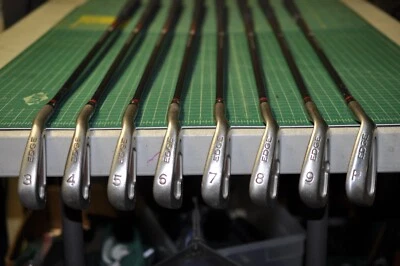 RH Hogan Edge GCD 3i-9i,PW Stiff-4 flex graphite 7i-37.5" #CB49 #W254 - Image 1 of 4