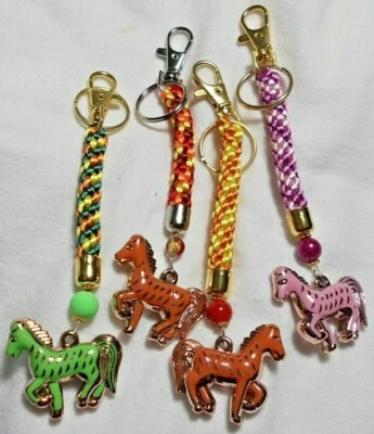 15 cm bolsa trenzada dije, llavero, pony/caballo - elige color Foto 1 de 2