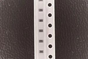 Lot of 650 NRC06J151TRF NIC Components Chip Resistor 150 Ohm 1/10W 5% 0603 SMT - Picture 1 of 2