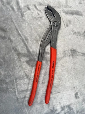 Knipex Cobra High-Tech Water Pump Pliers 12" 87 01 300 - New - Open Box - Image 1 of 4