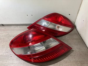 2005 MERCEDES SLK PASSENGER & DRIVER SIDE REAR TAIL LIGHTS PAIR - Picture 1 of 8