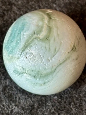 Mármol de vajilla grande, hecho a mano 1,34 pulgadas, 1860-1920 Foto 1 de 4