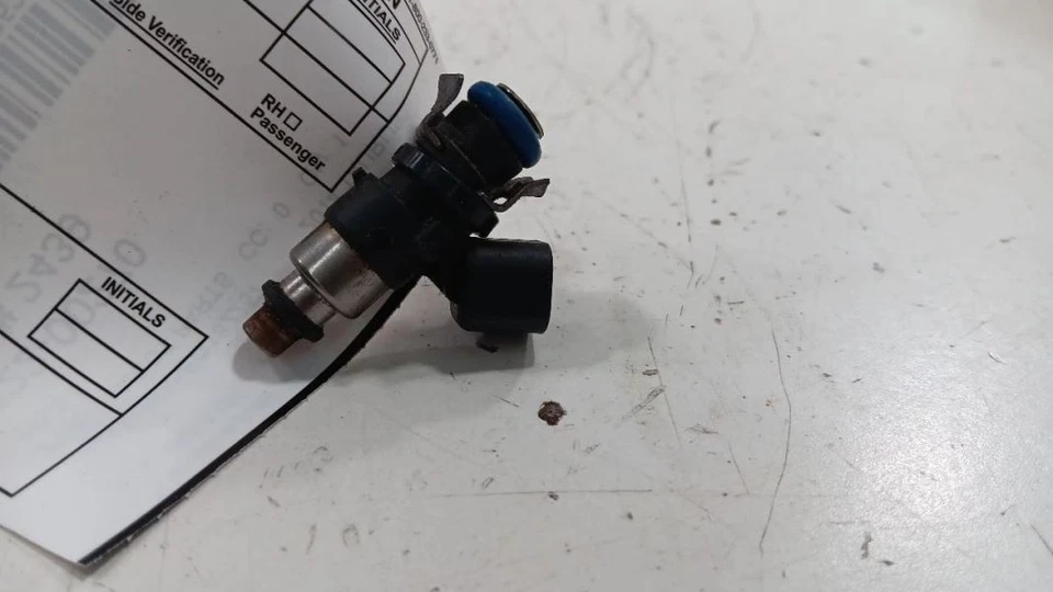 Inyector de inyección de combustible 3,5 L compatible con 11-19 EXPLORER Foto 1 de 4