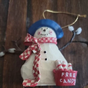 "Free Candy" Snowman - Picture 1 of 5