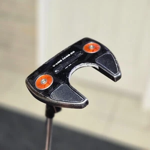 Odyssey O-WORKS RED V-LINE FANG CH Putter 34 in Linkshänder - Bild 1 von 7