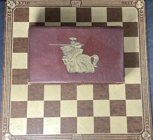 Vintage Early Deluxe Craft Chicago Chess Set Red Ivory Student Size - Picture 1 of 8