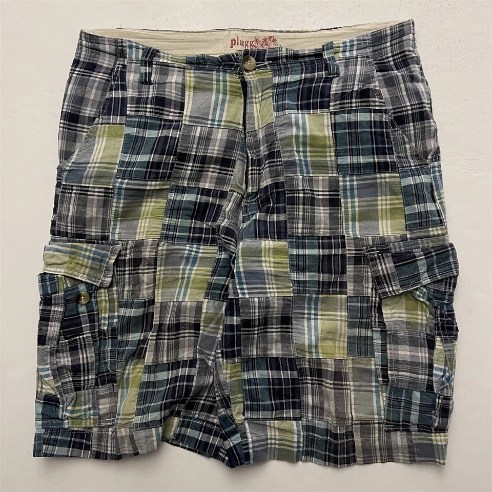 Plugg 32 x 11" Lightweight 100% Cotton Quilted Plaid Cargo Shorts - Image 1 of 4