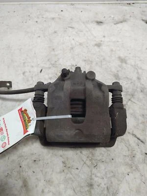 Pinza delantera Hyundai Accent 2012-2017 lado del pasajero derecho OEM 581901RA00 Foto 1 de 2