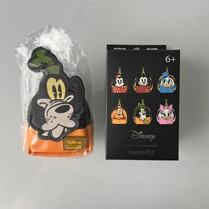 Loungefly Goofy Mickey and Friends Mini-Backpack Mystery Key Chain - Picture 1 of 2
