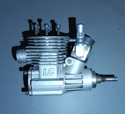 CARTER MOTORE MODELLISMO RC 1/8 CAR 3,5CC PICCO LC 72565E - Immagine 1 di 3