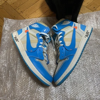 UNC Air Jordan 1 x Off White 'University Blue' - 10.5 Foto 1 de 4