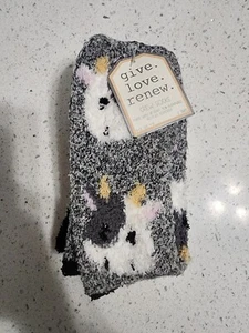 New Fuzzy Cow Socks - Picture 1 of 3