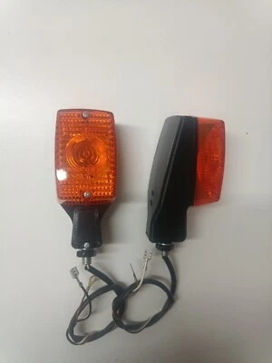 COPPIA FRECCE CEV 236 DI RIPRODUZIONE PER MOTO DUCATI MALAGUTI APRILIA (NUOVE)